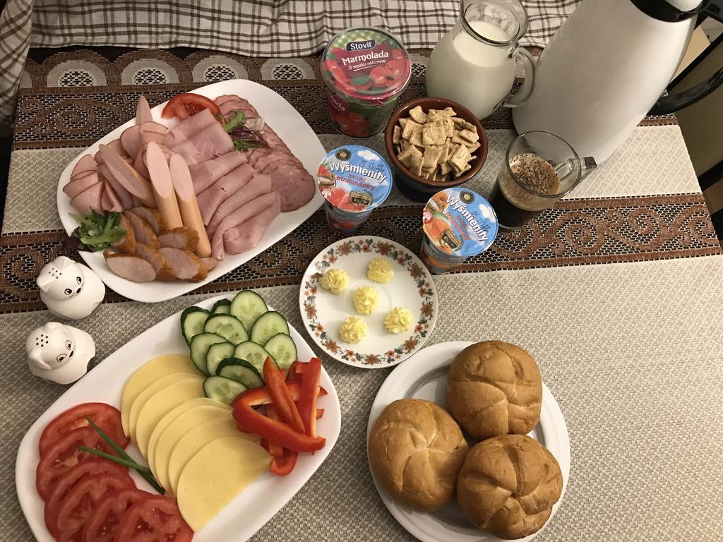 Pod Nachodskym Zamkem Apartment Luaran gambar